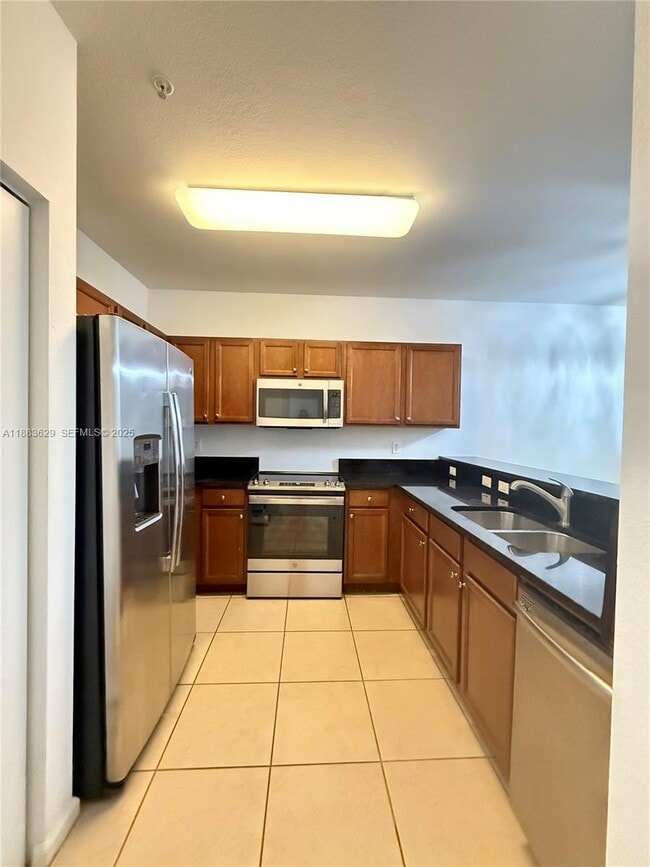 Building Photo - 8760 NW 97th Ave