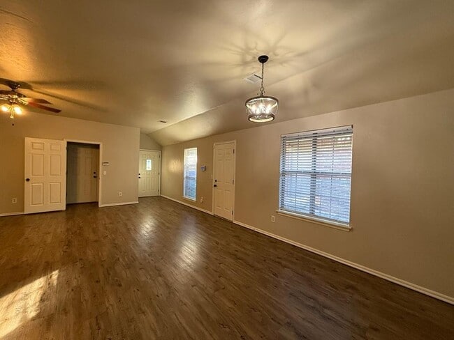 Building Photo - 3611 NW 51st St