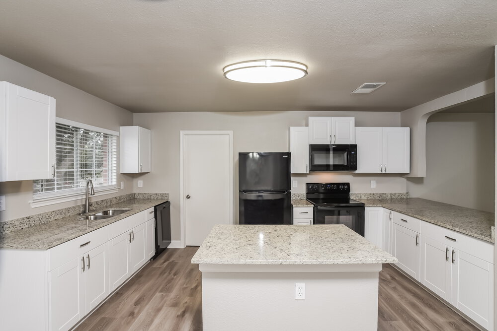 Building Photo - 10507 Stone Creek Pl
