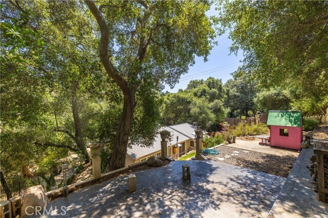 Building Photo - 4566 Lower Live Oak Canyon Rd