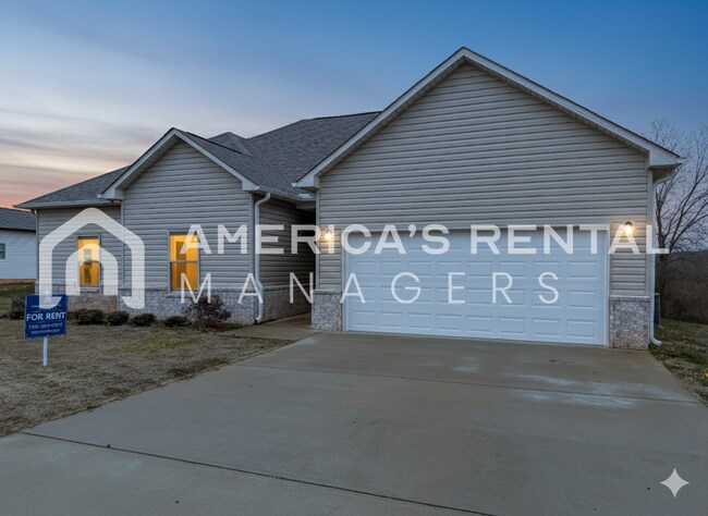 Building Photo - Modern Single Level Living in Eastaboga, AL!