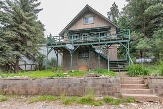 Building Photo - Great Mountain Home