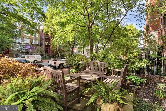 Building Photo - 1437 Rhode Island Ave NW