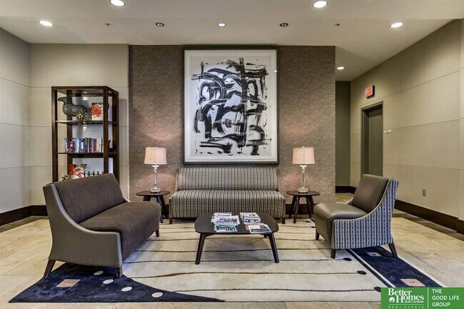 Building Photo - RICH 220 S 31 AVE #3610