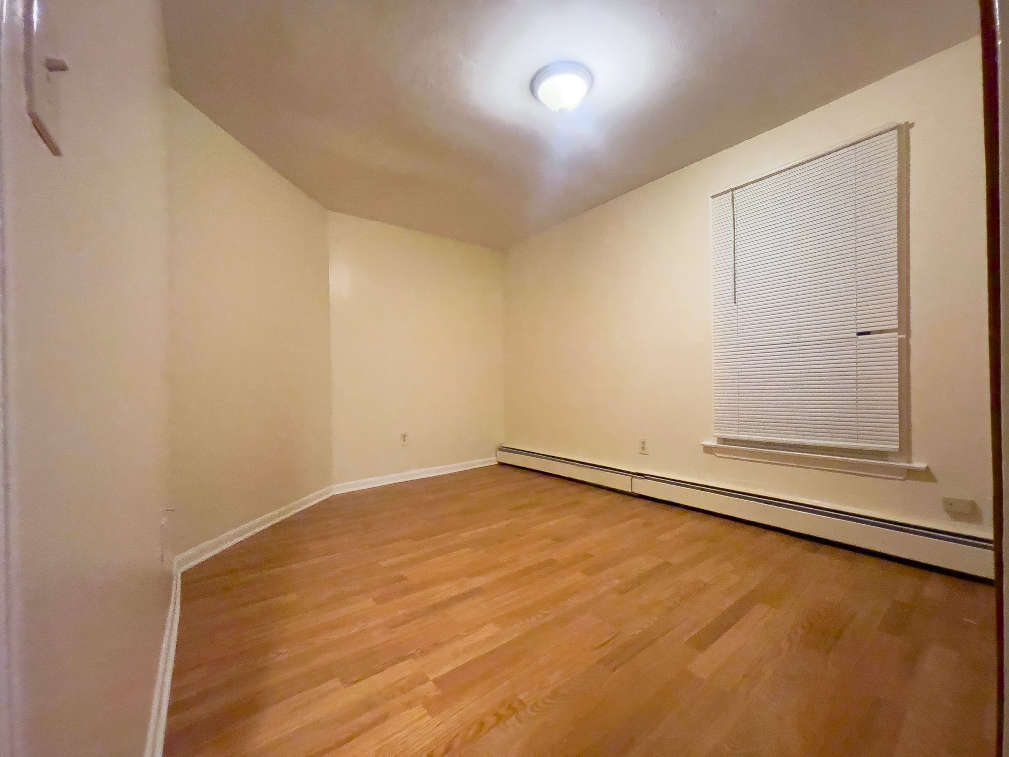 Bedroom 1 - 160 Quinnipiac Ave