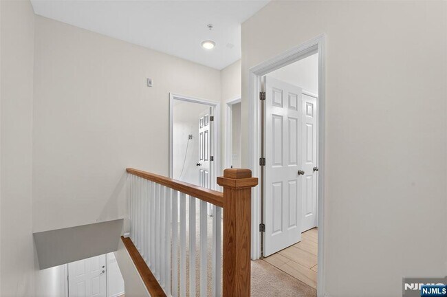 Building Photo - 28 Leahy Dr
