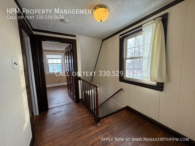 Building Photo - 3234 Arbor Rd SW