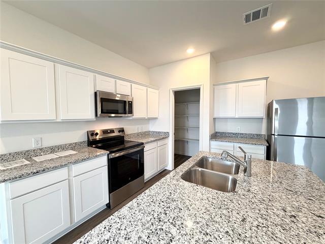 Building Photo - 1229 Herring Dr