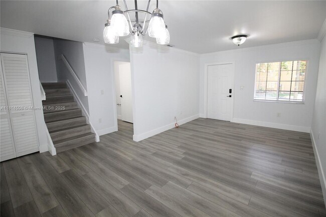 Building Photo - 15239 SW 134th Ct