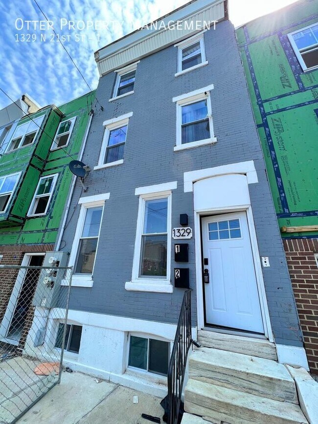 Building Photo - 1329 N 21st St