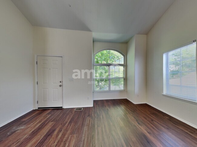 Building Photo - 13656 Adams St