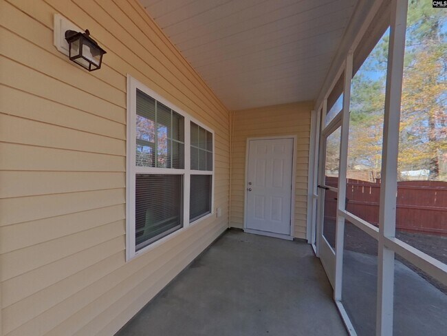 Building Photo - 209 Autumn Stroll Ct