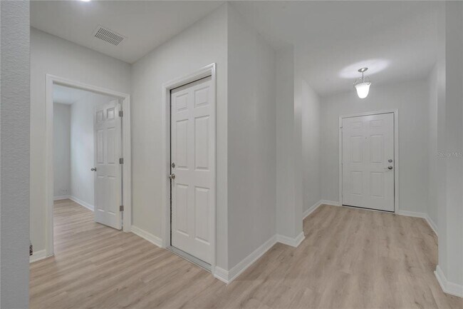Building Photo - 1420 Marsh Meadow Ln