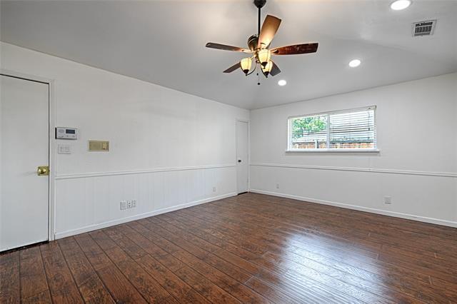 Building Photo - 5021 Andover Dr