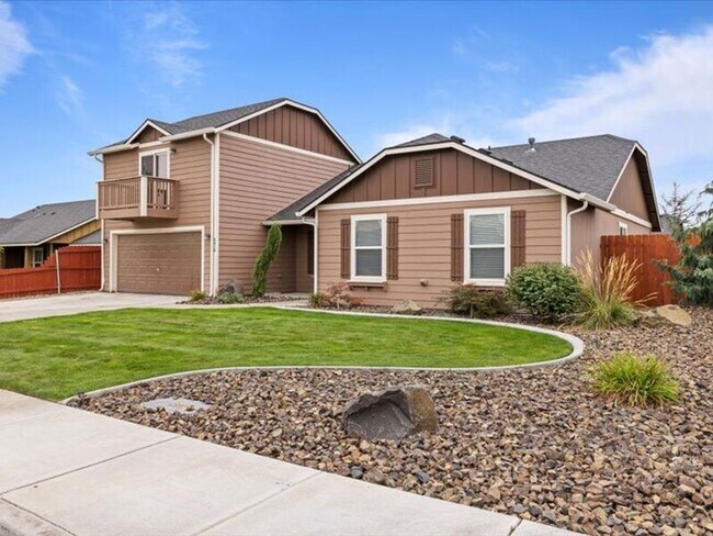 Building Photo - 6416 Three Rivers Dr
