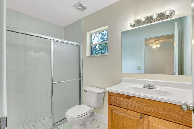 Building Photo - 51 Wellwood Ln
