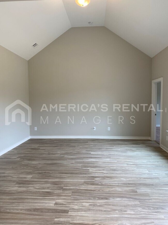 Building Photo - Home for Rent in Tuscaloosa, AL!!! COMING SOON. DEPOSIT PENDING!