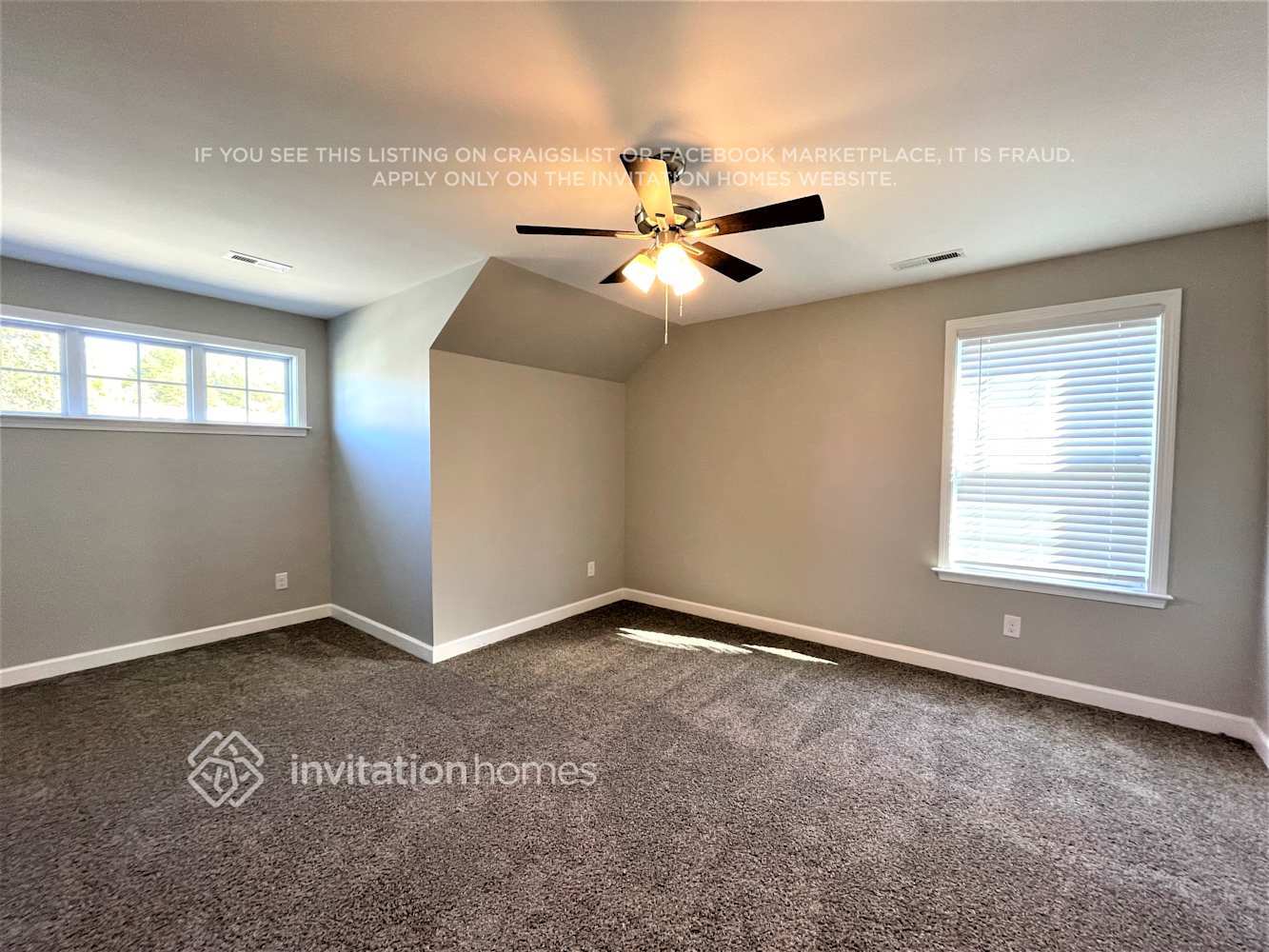 Building Photo - 270 Water Mill Rd