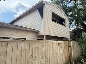 Building Photo - 9515 Windswept Ln