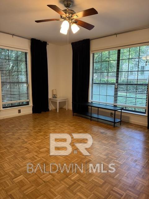 Building Photo - 7067 Hickory Ln