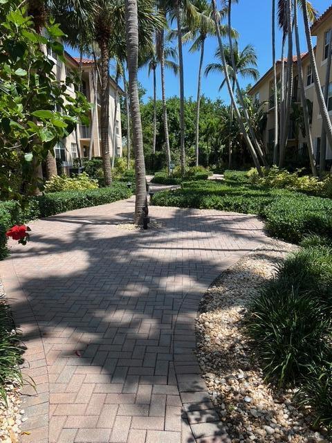 Building Photo - 1805 N Flagler Dr