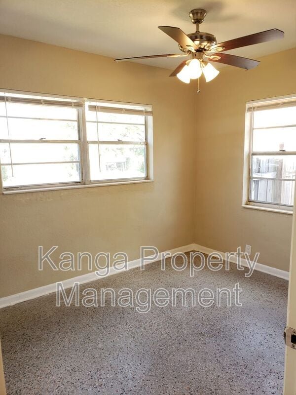 Building Photo - 3712 Henry Ave