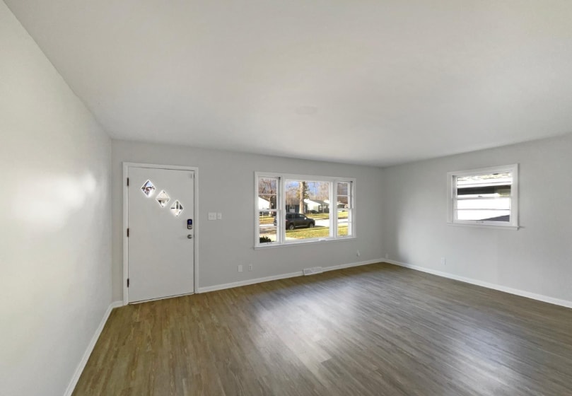 Building Photo - 2828 Shartle St