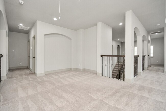Building Photo - 22368 Misty Woods Ln
