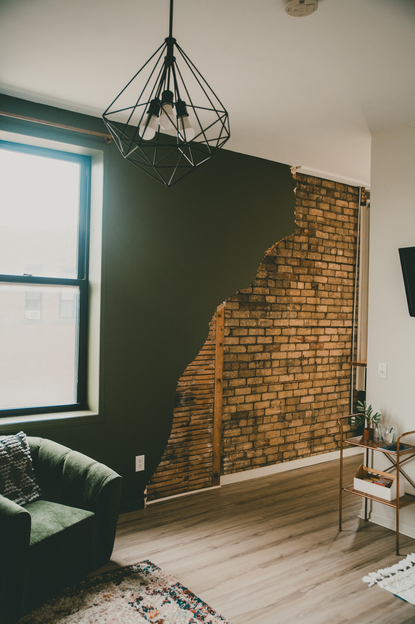 Building Photo - 100 State St N