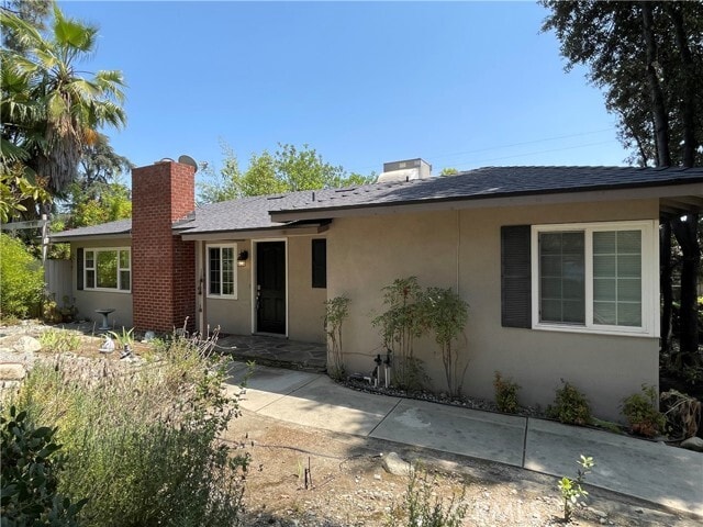Primary Photo - 1480 N Mills Ave