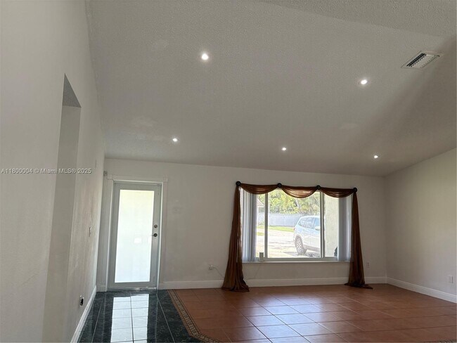 Building Photo - 12920 SW 185th Terrace