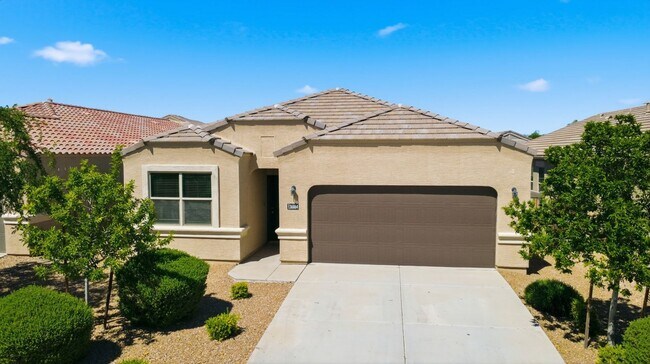 Building Photo - Stylish 3BR Home with Granite Counters + Community Parks & Splash Pads