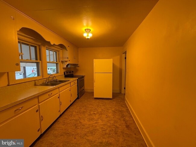 Building Photo - 228 Opequon Ave