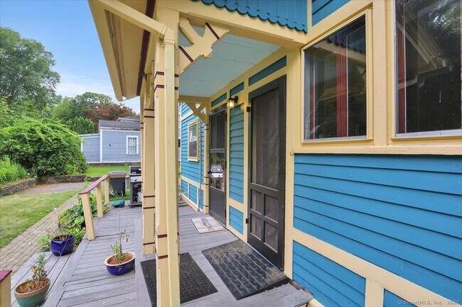 Building Photo - 46 Highland Terrace
