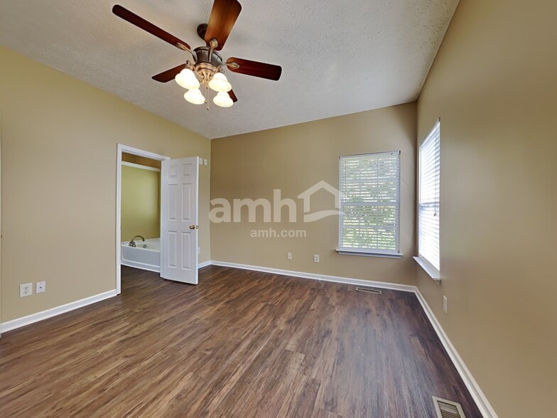 Building Photo - 4108 Barnes Cove Ct