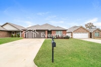 Building Photo - 171 Bradford Cir