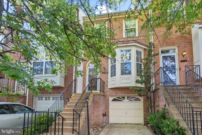 Building Photo - 13118 Plotner Farm Rd