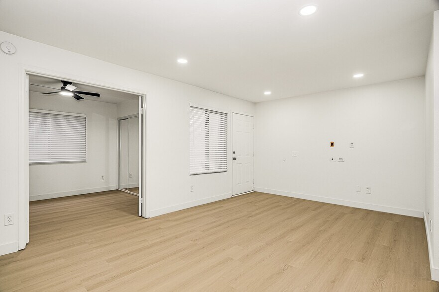 Building Photo - 4485 Alabama St