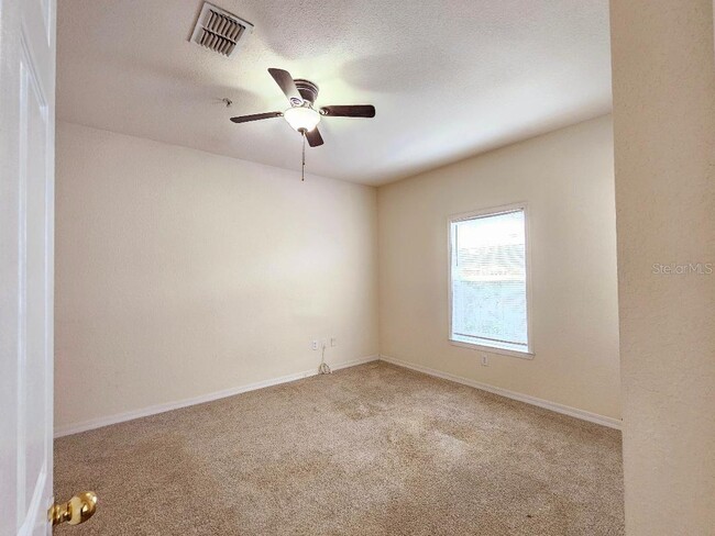 Building Photo - 3577 Conroy Rd