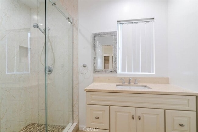 Building Photo - 11246 Saticoy St