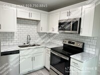 Building Photo - 4720 Hoyle Dr