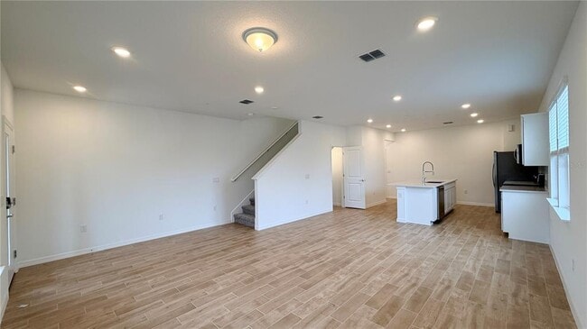 Building Photo - 11523 Harborview St