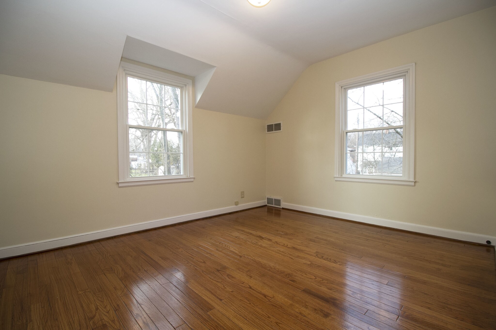 Building Photo - 3139 Cheltenham Rd