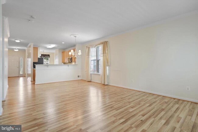 Building Photo - 17075 Four Seasons Dr