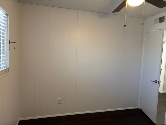 Building Photo - Charming Single-Story 4 Bed 2 Bath