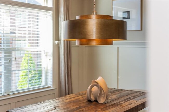 Building Photo - 212 Coronet Woods Ct