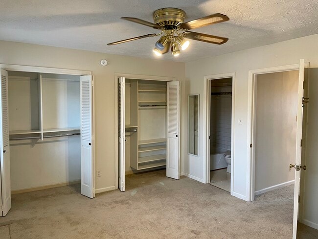 Building Photo - 103 Belle Terre Dr