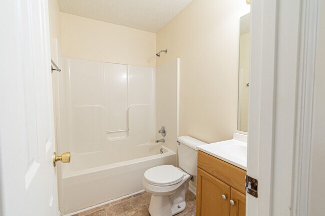 Building Photo - 316 Audrea Ln