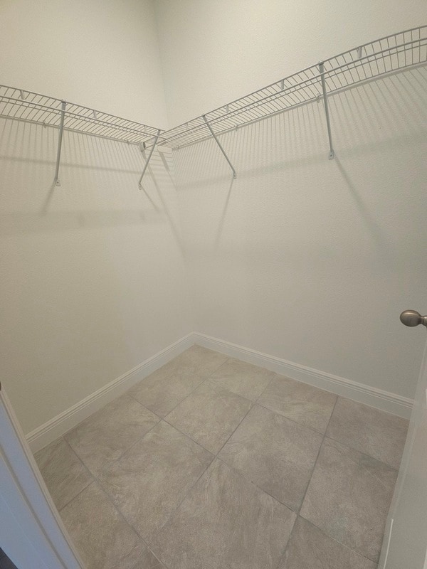 Building Photo - 7130 N Cricket Dr