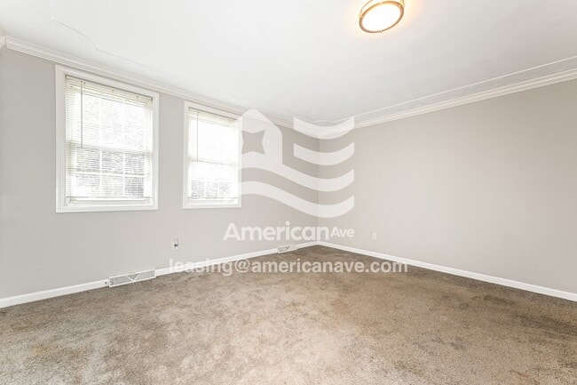 Building Photo - 153 McAdam Ave